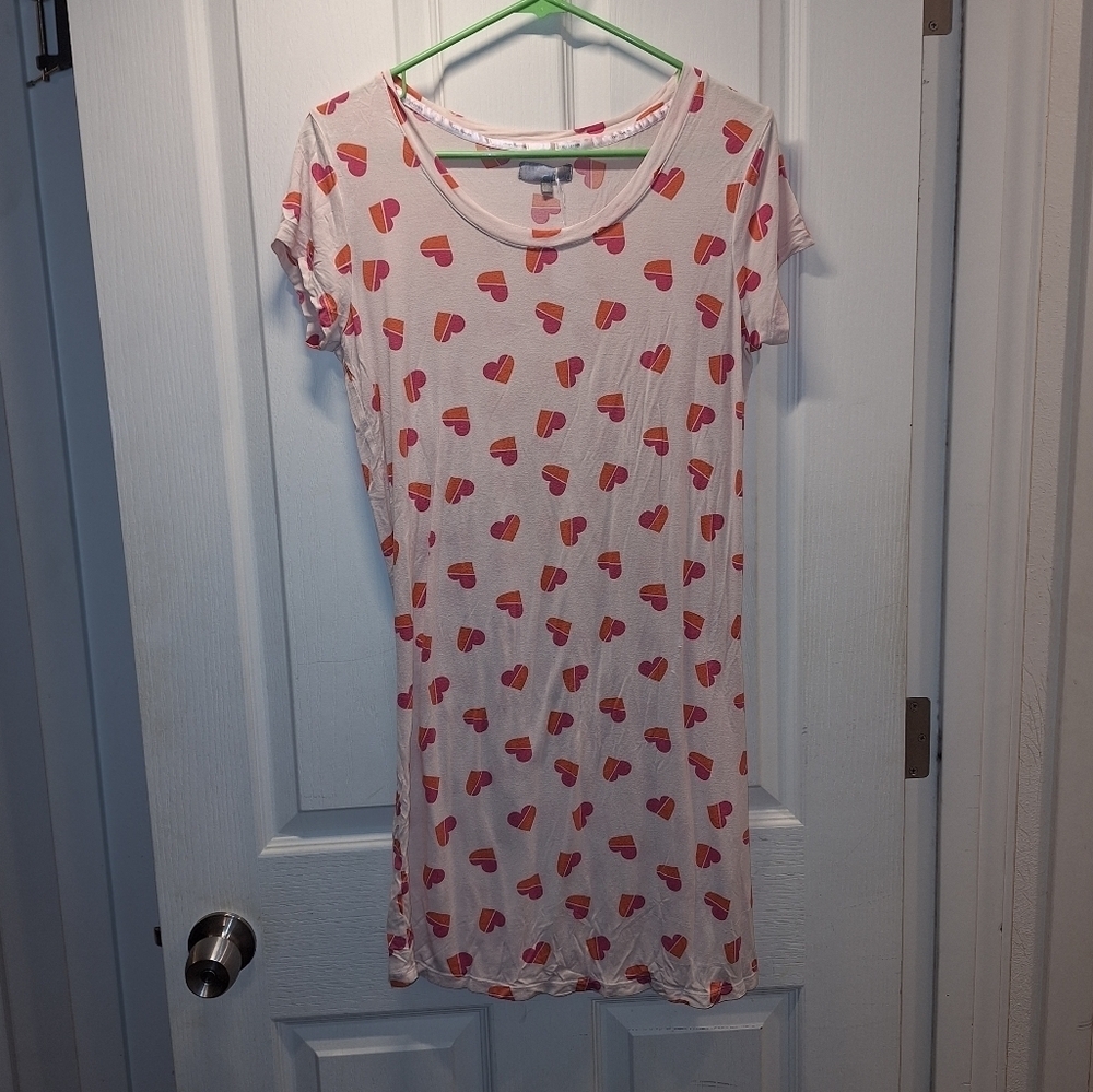 Daisy Fuentes Heart Pattern Short Sleeve Pajama Shirt Small